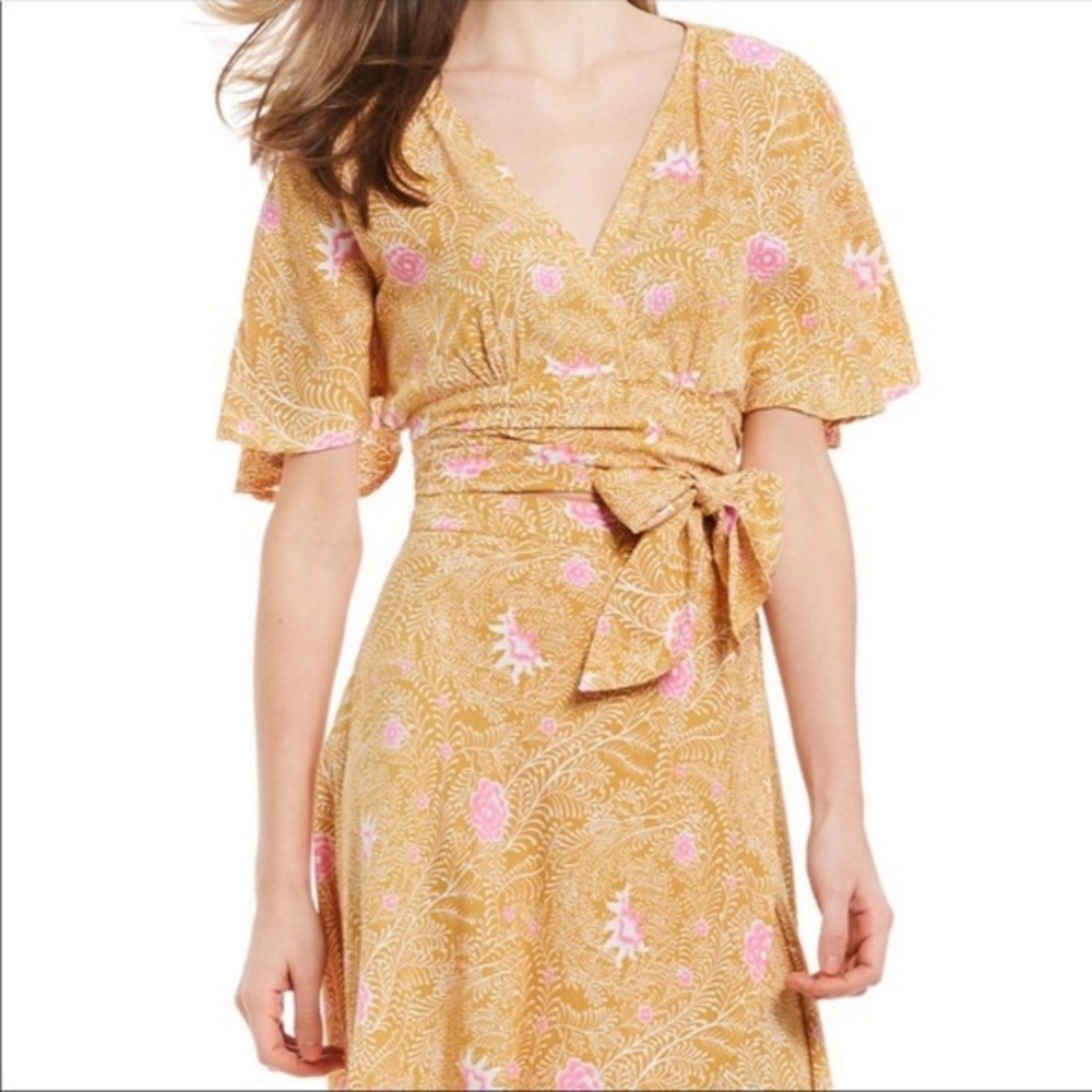 New Anthropologie Beachgold Bali Beach Floral Flutter Sleeve Wrap Dress